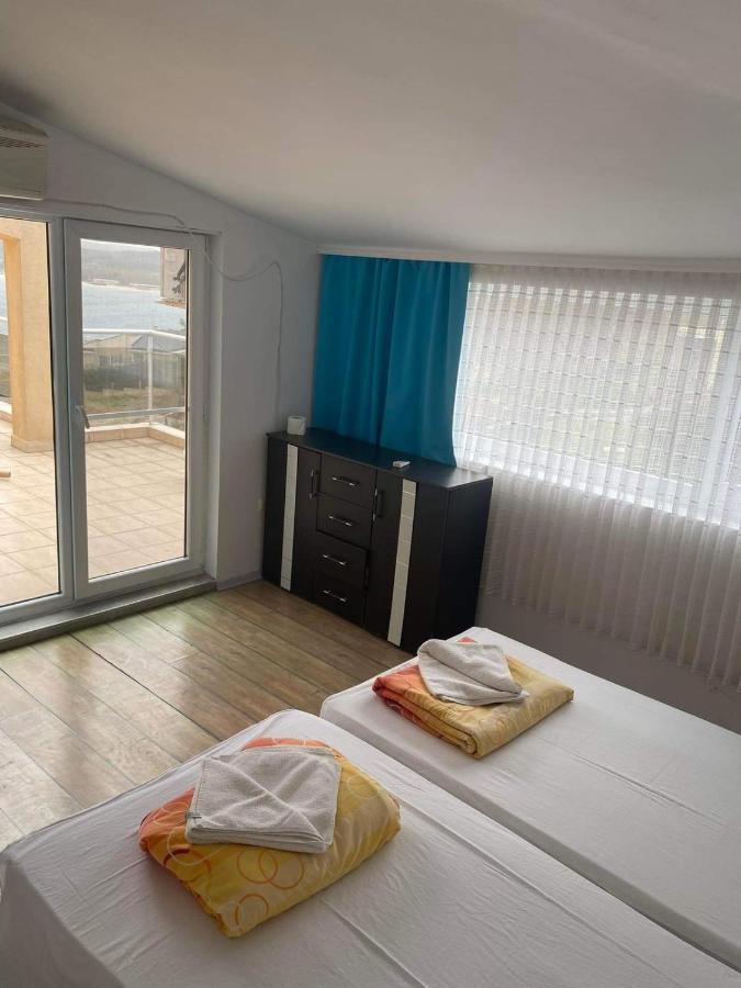 Safo Apartments And Rooms Созополь Экстерьер фото